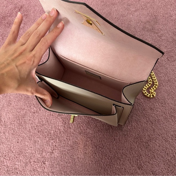 Louis Vuitton Mylockme Chain Pochette - Picture 2 of 6